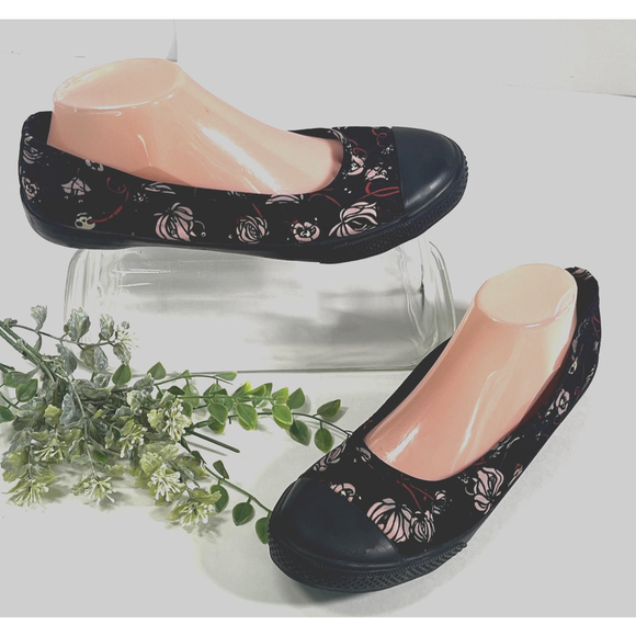 Emily the Strange Shoes Womens Size 10 Black Pink Skull Rose Ballet Flats Punk - Picture 1 of 14